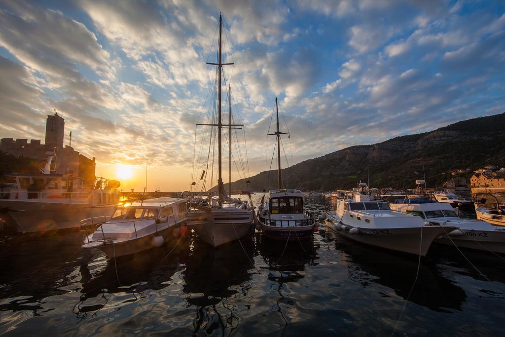 Villa Kamenica Komiža Pokoj fotografie