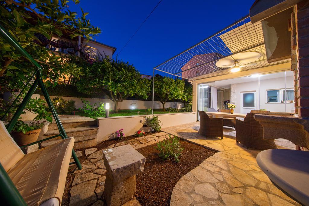 Villa Kamenica Komiža Exteriér fotografie