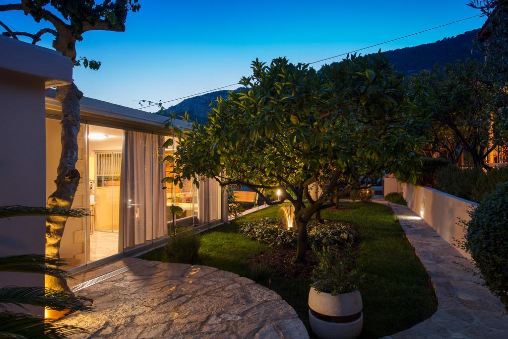 Villa Kamenica Komiža Exteriér fotografie