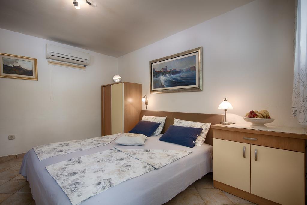 Villa Kamenica Komiža Exteriér fotografie