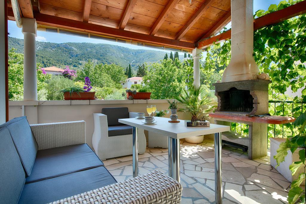 Villa Kamenica Komiža Exteriér fotografie